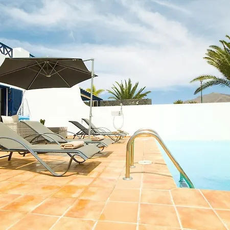 Maitri - By Az Willa Playa Blanca (Lanzarote)